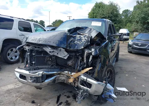 2017 Ford F-250 Lariat из США, поврежденный, VIN 1FT7W2BT2HEC06015